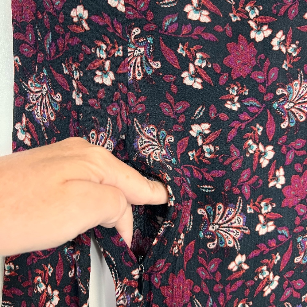 American Eagle Outfitters Black and Pink Floral Dress - Picture 5 of 5
